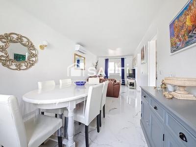 Maison de ville - 122 m² - 6 pièces