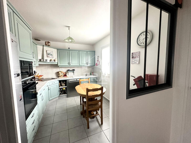 Maison - 74 m² - 4 pièces