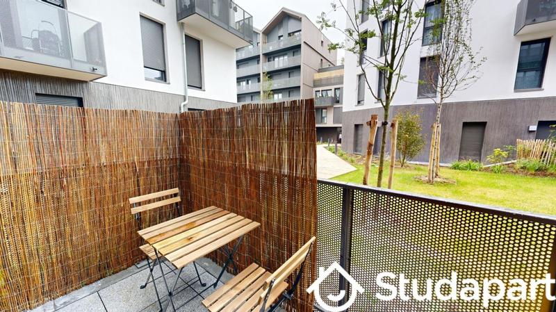 Chambre - 9 m² - 1 pièce