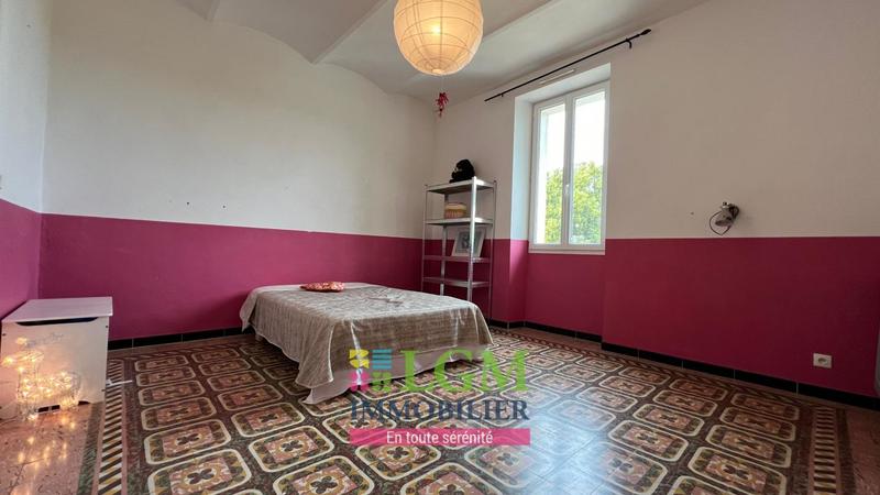 Maison - 181 m² - 6 pièces