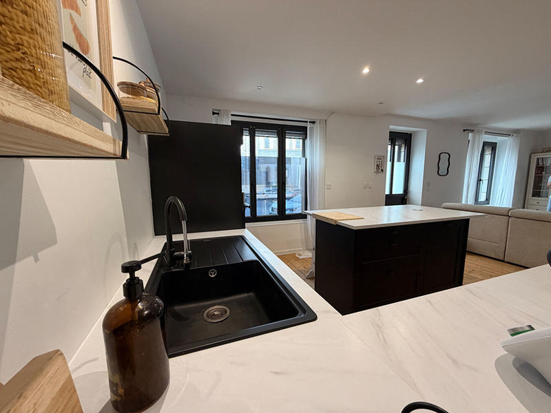 Maison - 150 m² - 5 pièces