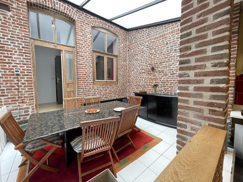 Appartement - 147 m² - 5 pièces