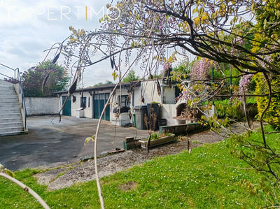 Maison - 83 m² - 5 pièces