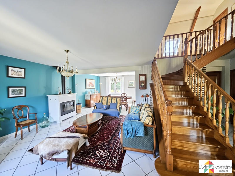 Maison - 133 m² - 7 pièces