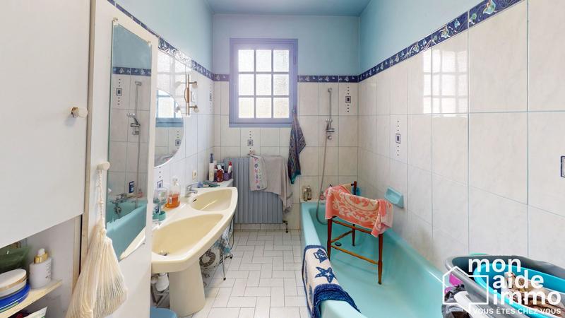 Maison - 127 m² - 7 pièces