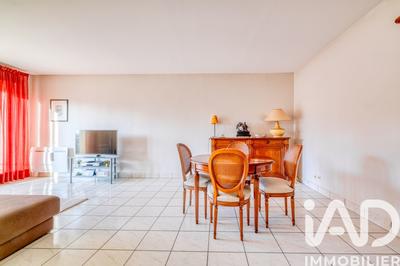 Appartement - 80 m² - 3 pièces
