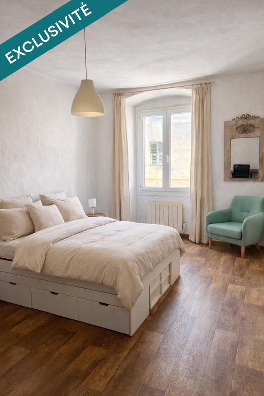 Appartement - 81 m² - 3 pièces