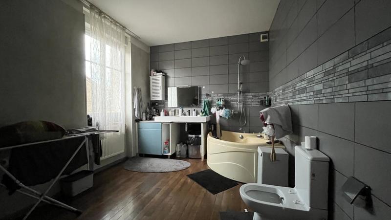 Maison - 144 m² - 6 pièces