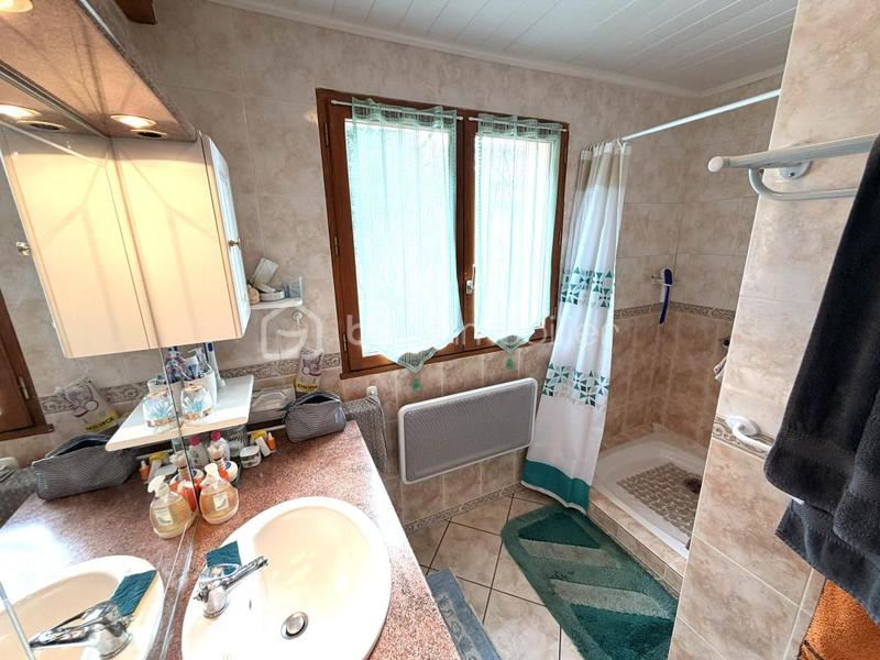 Maison traditionnelle - 85 m² - 3 pièces