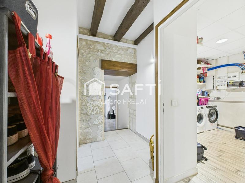 Maison - 240 m² - 7 pièces