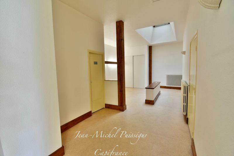 Bureau - 106 m² - 3 pièces