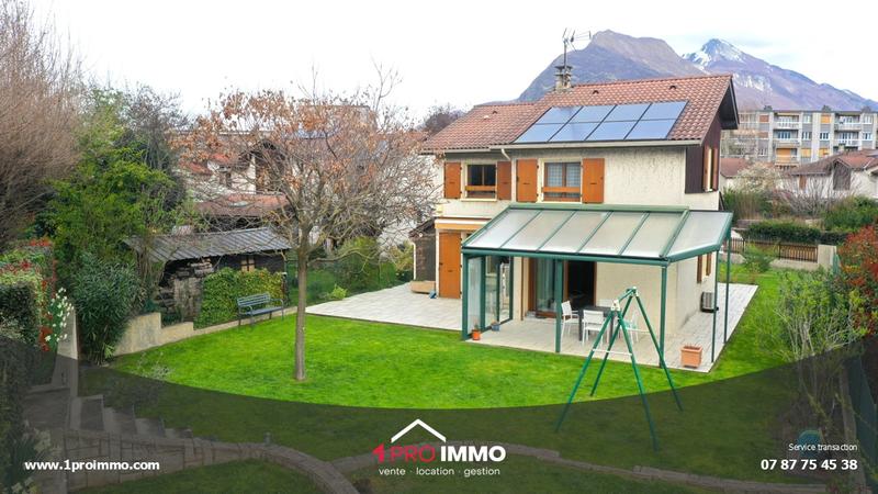 Maison - 98 m² - 4 pièces