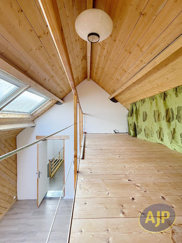 Maison - 89 m² - 4 pièces