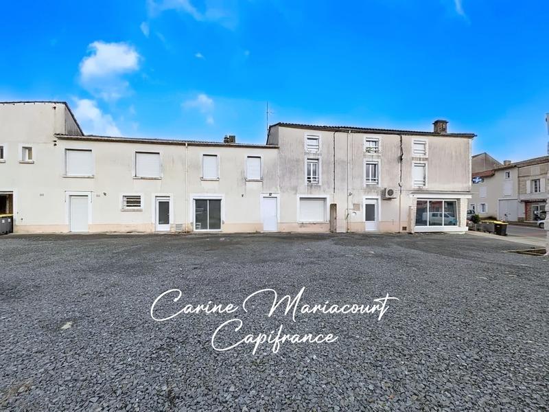 Immeuble - 221 m² - 13 pièces