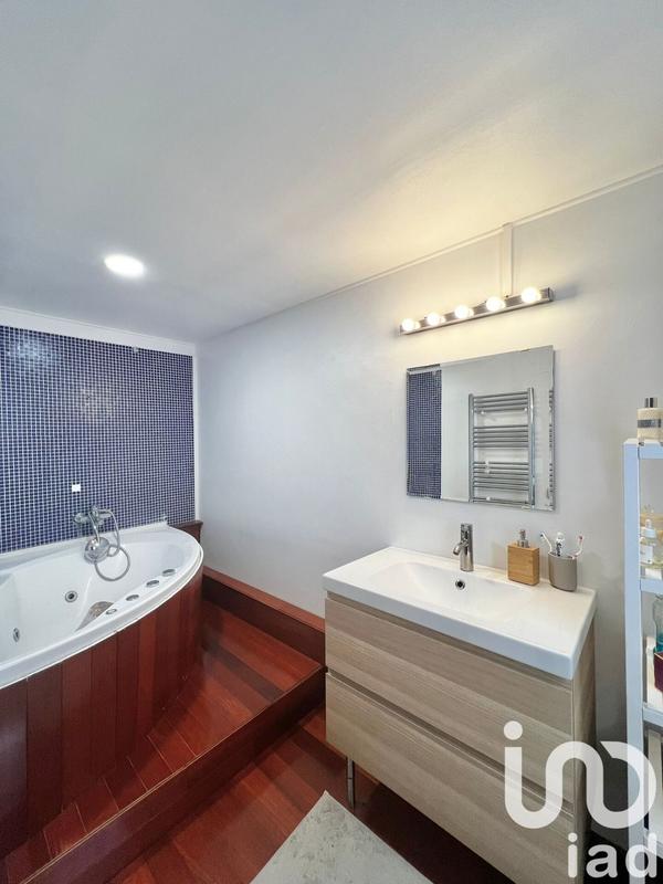 Maison - 153 m² - 7 pièces