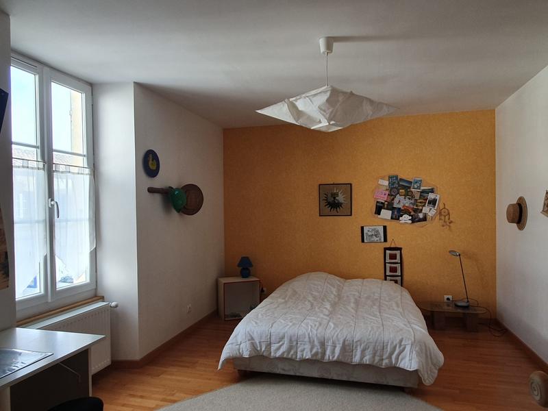 Maison - 222 m² - 7 pièces