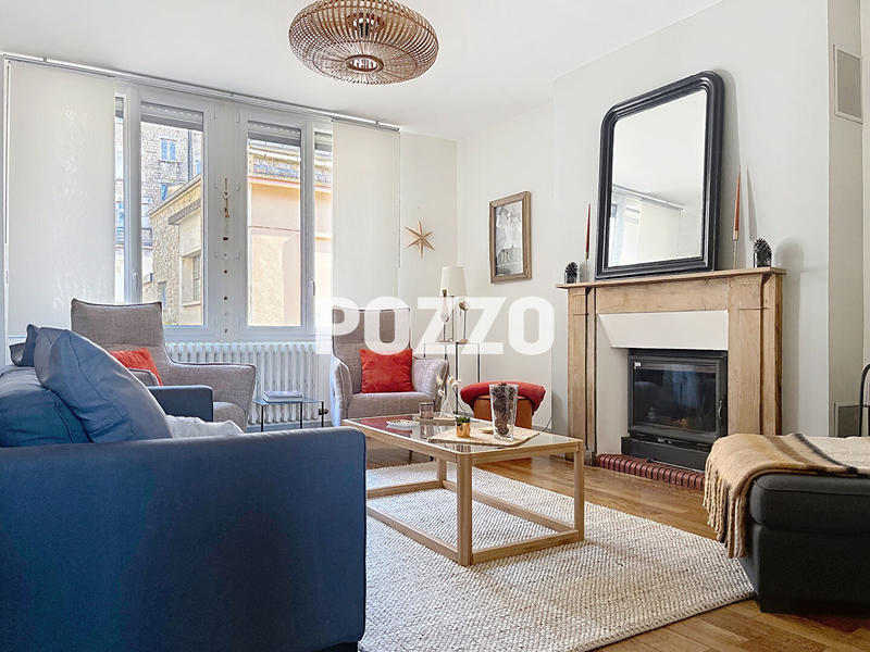 Maison - 150 m² - 8 pièces