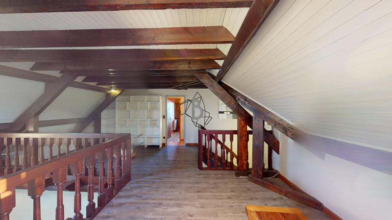 Maison - 170 m² - 7 pièces