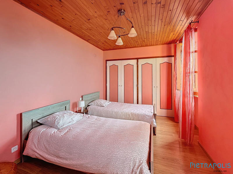 Maison - 151 m² - 6 pièces