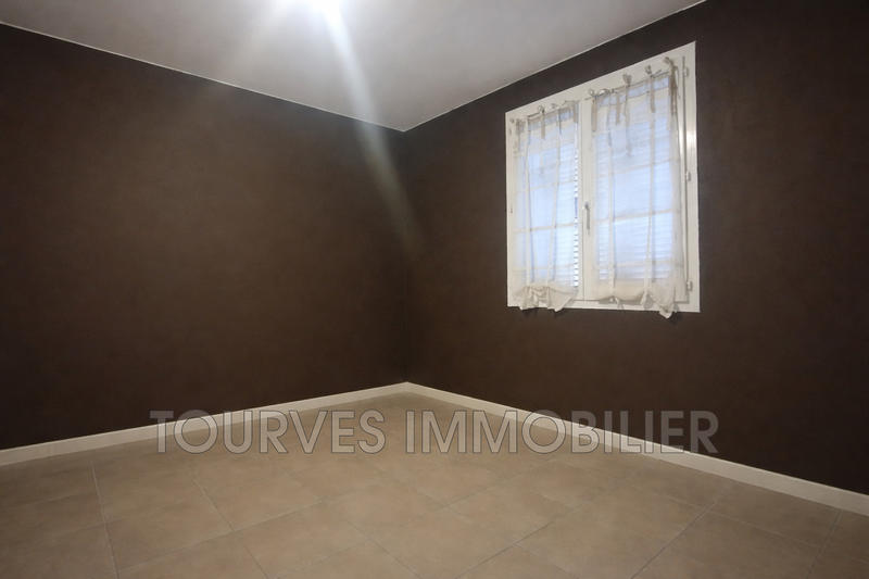 Maison - 215 m² - 6 pièces