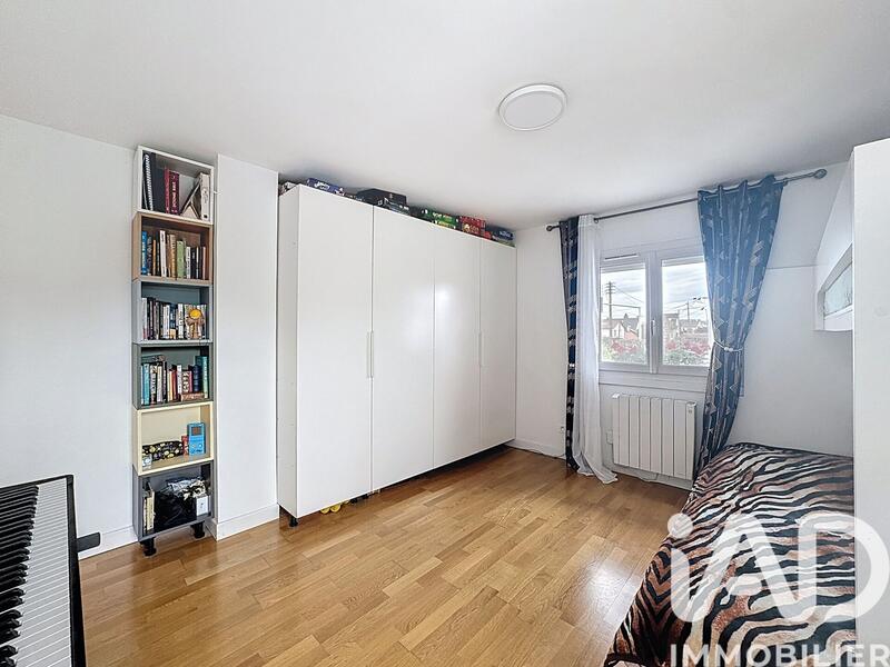 Maison - 82 m² - 5 pièces