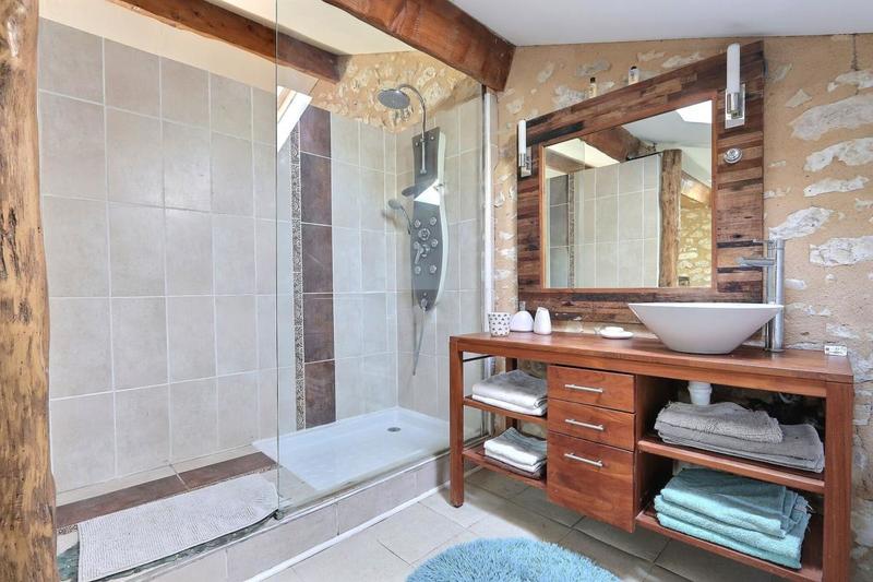 Maison - 373 m² - 10 pièces