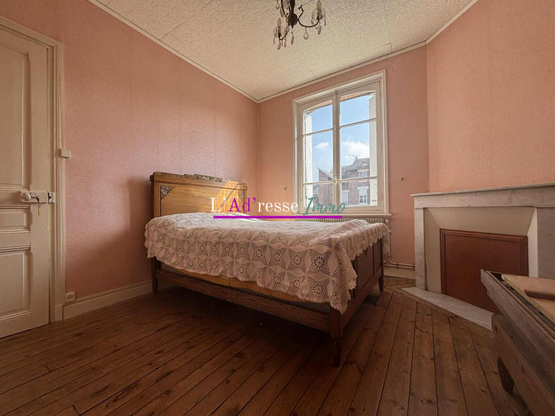 Maison - 92 m² - 6 pièces