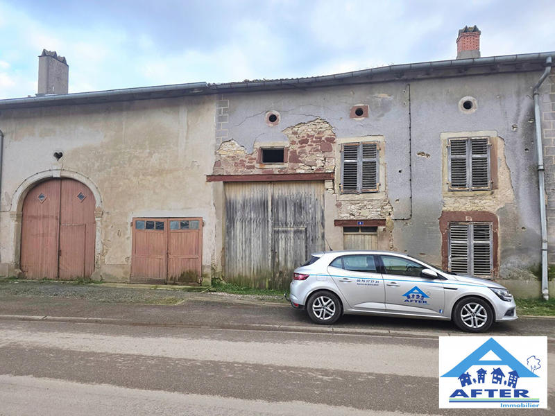 Maison - 300 m² - 4 pièces