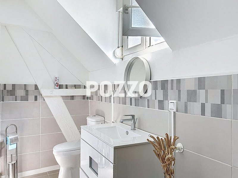 Maison - 137 m² - 5 pièces