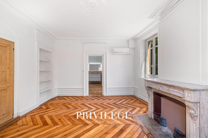 Maison - 164 m² - 5 pièces