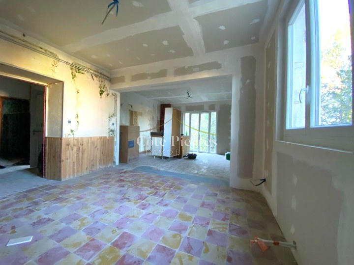 Maison - 103 m² - 4 pièces