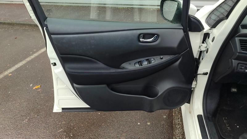 Nissan Leaf 40 kWh 150 Business