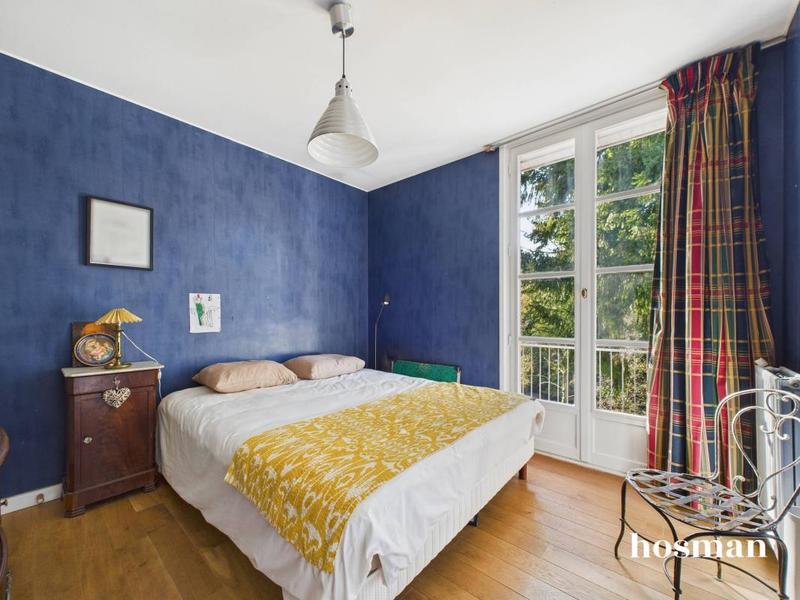 Maison - 166 m² - 8 pièces