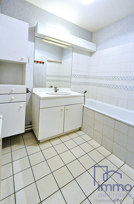 Appartement - 106 m² - 5 pièces