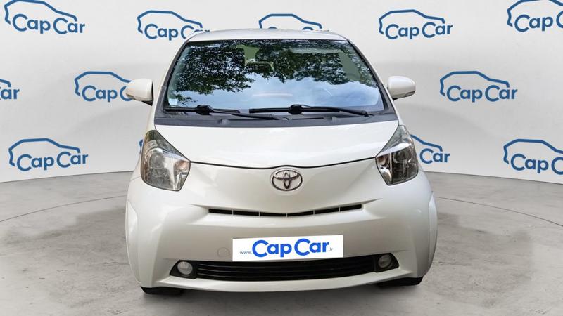 Toyota iQ 1.0 Vvt-I 68 2