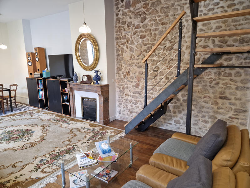 Appartement - 185 m² - 8 pièces