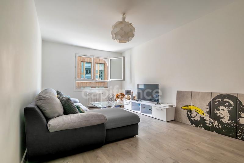 Appartement - 49 m² - 2 pièces