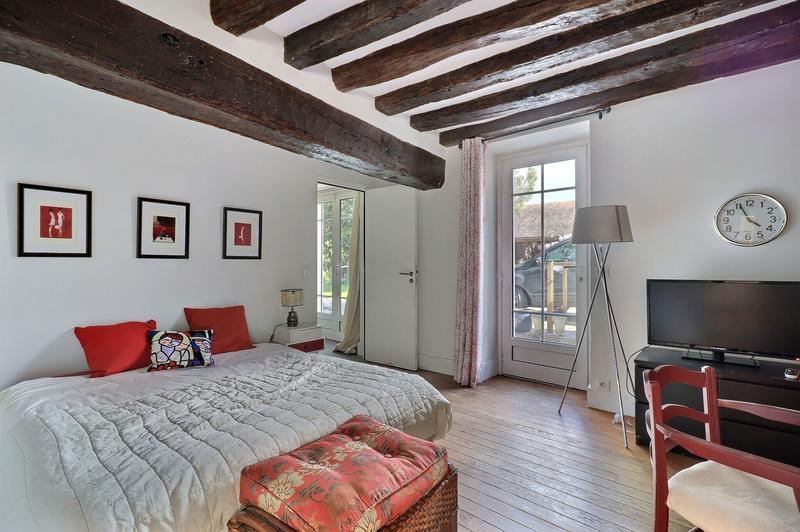 Maison - 301 m² - 11 pièces