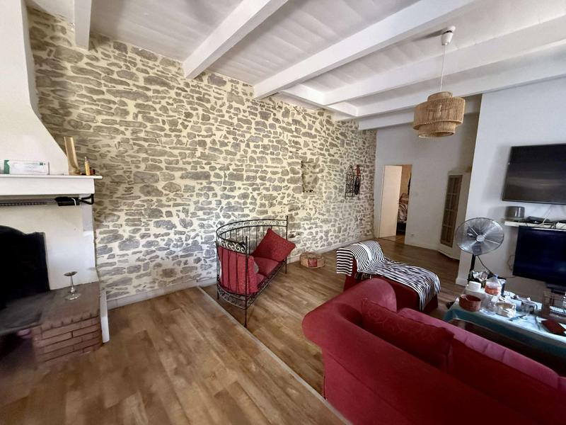 Maison - 166 m² - 4 pièces
