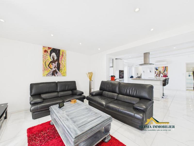Maison - 134 m² - 7 pièces