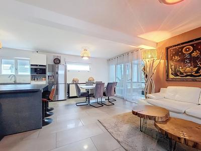 Appartement - 133 m² - 4 pièces