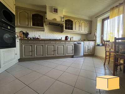 Ferme - 145 m² - 6 pièces