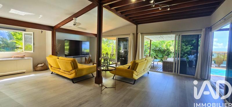 Maison - 167 m² - 6 pièces