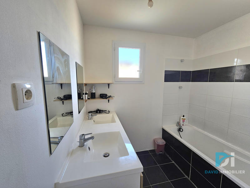 Villa - 110 m² - 5 pièces