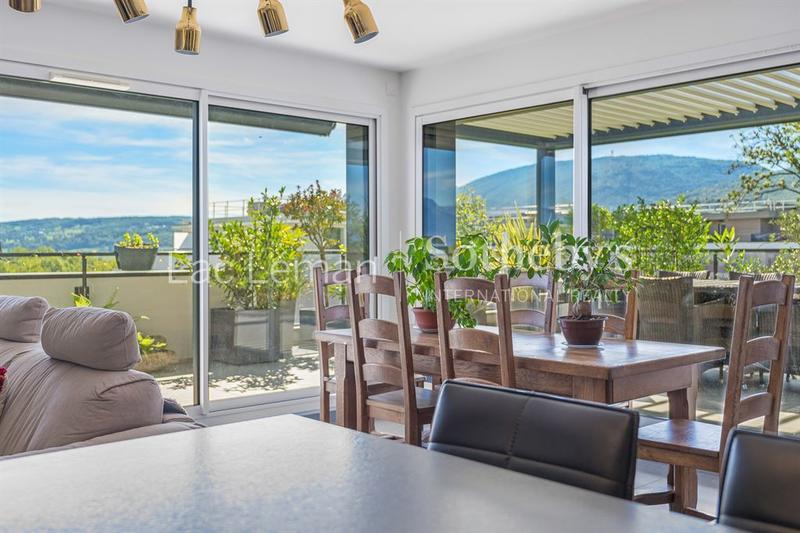 Appartement - 90 m² - 4 pièces