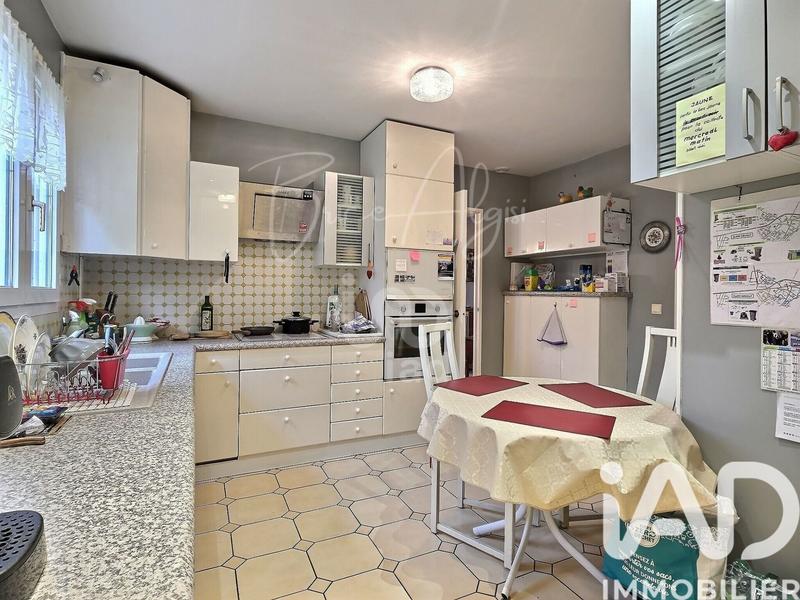 Maison - 176 m² - 7 pièces