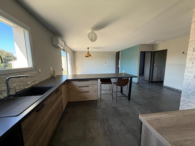 Maison - 73 m² - 3 pièces