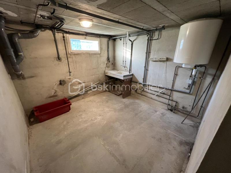 Maison - 98 m² - 4 pièces