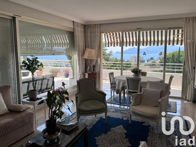 Appartement - 80 m² - 3 pièces