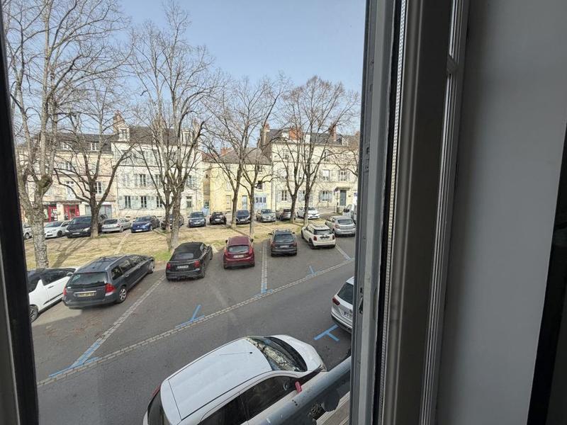 Studio - 30 m² - 1 pièce